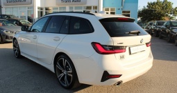 BMW serija 3 330e Touring *LED, PANORAMA, NAVIGACIJA*
