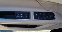 Jaguar XF 2.0d, xenon, kožna sjedala, krovni otvor. Veliki servis