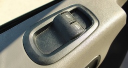 Ford Transit 2.0 TDCi KUTIJA + RAMPA