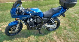 Yamaha FZS 600 2001 g.