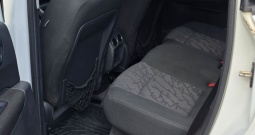 Peugeot 3008 1,6 HDI premium