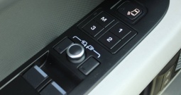 Land Rover Defender 3.0 D6 250 90XS Edition AWD *PANORAMA,NAVIGACIJA*