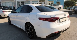 Alfa Romeo Giulia 2.2 MJT Veloce AUTOMATIK 210ks *NAVIGACIJA, LED, KAMERA*