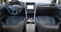 Ford Mondeo 2.0 TDCi Automatik,Titanium -Android&Apple,DAB -Facelift