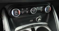 Alfa Romeo Stelvio 2.2 MJT Q4 Veloce 210ks AUTOMATIK *LED, NAVIGACIJA, KAMERA*