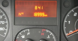 Peugeot Boxer 2.2 HDi KUTIJA *18.999km*