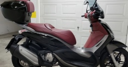 Piaggio Beverly 350 Sport Touring