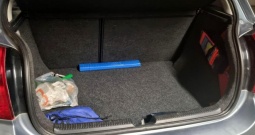 Toyota Corolla 1.4 VVT-i 2003, garažiran