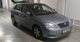 Toyota Corolla 1.4 VVT-i 2003, garažiran