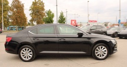 Škoda Superb 2.0 TDi DSG *LED, NAVIGACIJA*