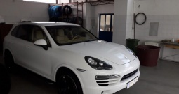 Prodajem Porsche Cayenne, 2013-ta, 3.0 V6