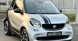 Smart fortwo coupe 0.9 turbo limited full *panorama koža led * navi***