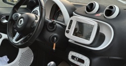 Smart fortwo coupe 0.9 turbo limited full *panorama koža led * navi***