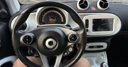 Smart fortwo coupe 0.9 turbo limited full *panorama koža led * navi***