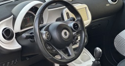 Smart fortwo coupe 0.9 turbo limited full *panorama koža led * navi***