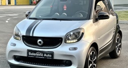 Smart fortwo coupe 0.9 turbo limited full *panorama koža led * navi***