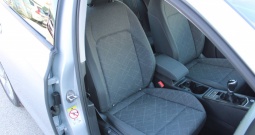 VW Golf VIII 2.0 TDi *LED, NAVIGACIJA, KAMERA*