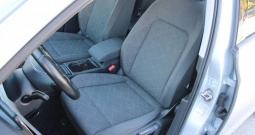 VW Golf VIII 2.0 TDi *LED, NAVIGACIJA, KAMERA*