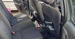 Ford focus 1.6 benzin HITNO!!