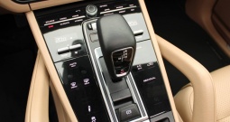 Porsche Cayenne 3.0 V6 E-Hybrid *PANORAMA, LED, NAVIGACIJA*