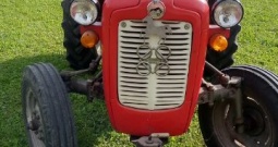 IMT 533. Kompletno obnovljen.