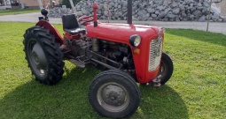 IMT 533. Kompletno obnovljen.