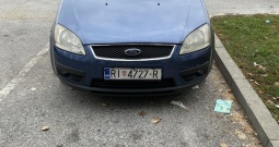 Prodajem Ford dizel C-Max 1800m3 ispravan i registriran bez ulaganja