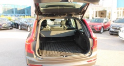 Volvo XC90 B5 AWD AUTOMATIK *LED, NAVIGACIJA, KAMERA*