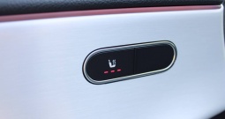 Mercedes-Benz klasa A 200d Limousine AUTOMATIK AMG *PANORAMA, LED, KAMERA*