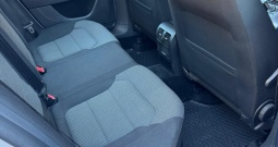 Volkswagen Passat 2.0 TDI DSG Comfortline – 2