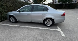 Volkswagen Passat 2.0 TDI DSG Comfortline – 2