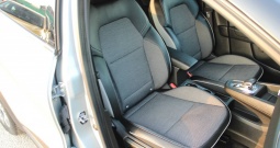 Renault Captur 1.6 E-Tech 160 AUTOMATIK Intens *LED, NAVIGACIJA, KAMERA*