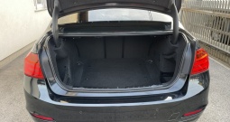 Bmw serija 3 318 D •• lci •• kao nova, full oprema, navigacija ••