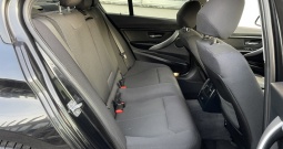 Bmw serija 3 318 D •• lci •• kao nova, full oprema, navigacija ••