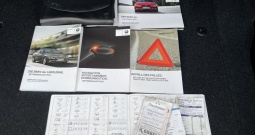 Bmw serija 3 318 D •• lci •• kao nova, full oprema, navigacija ••