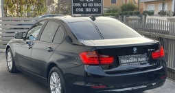 Bmw serija 3 318 D •• lci •• kao nova, full oprema, navigacija ••