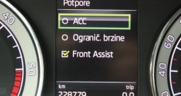 Škoda Superb Combi 2.0 TDi DSG *NAVIGACIJA*