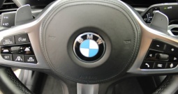 BMW serija 3 320d xDrive AUTOMATIK M-paket *LED, HEAD-UP, KAMERA, NAVIGACIJA*
