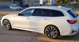 BMW 320d xdrive Touring Luxury, 2022 godina, reg.05/25.
