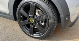 Ima sve ! Mini Cooper 2023g SE 184 ks-Plug in Electric MAX !