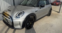 Ima sve ! Mini Cooper 2023g SE 184 ks-Plug in Electric MAX !