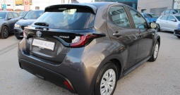 Toyota Yaris 1.5 Hybrid AUTOMATIK