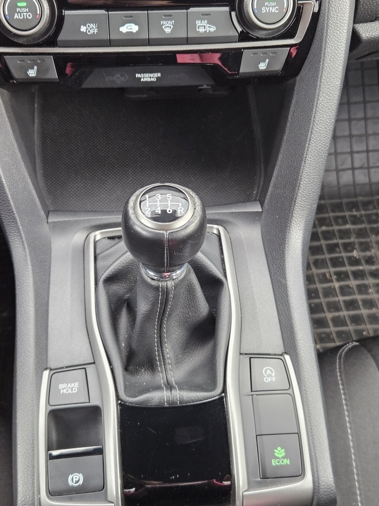 Honda Civic 1.6 i-DTEC Elegance Navi