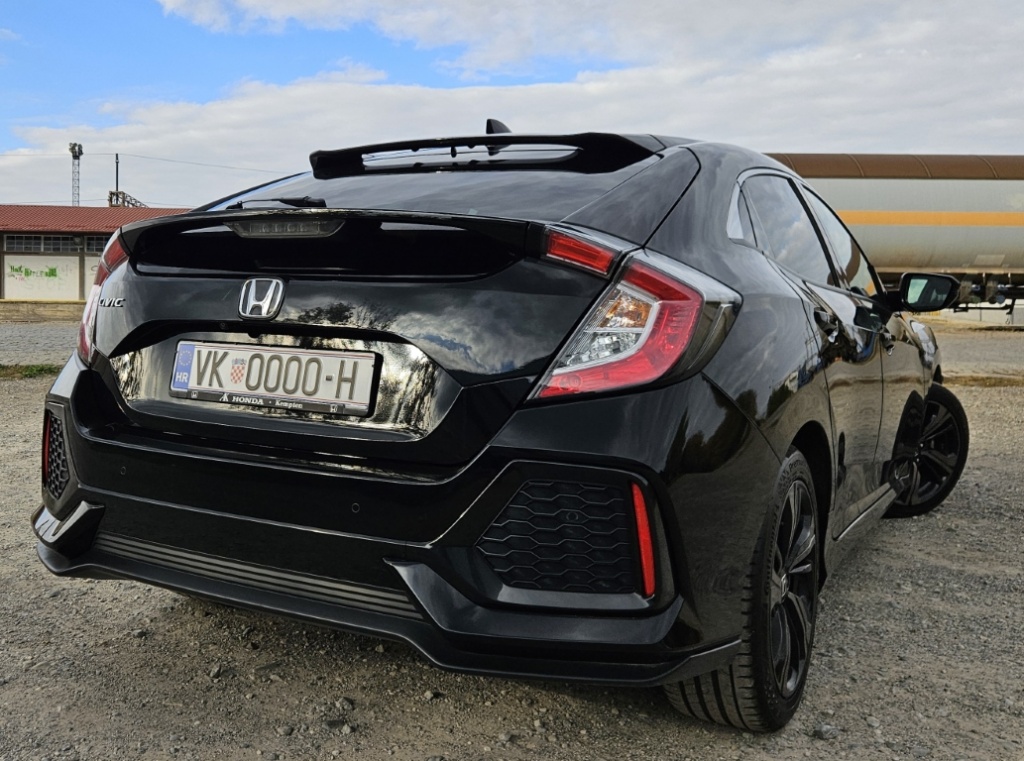 Honda Civic 1.6 i-DTEC Elegance Navi