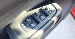 Volvo XC60 B4 2.0D AUTOMATIK *LED, NAVIGACIJA, KAMERA*