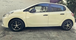 Peugeot 208 1.0 VTi Sport,mod.'14.,reg.1/26,servisna,ko nov,može na kartice!