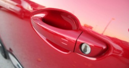 Peugeot 3008 Hybrid 4 300GT AUTOMATIK *LED, NAVIGACIJA, KAMERA*