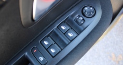 Peugeot 208 1.2 Puretech AUTOMATIK *LED, NAVIGACIJA*