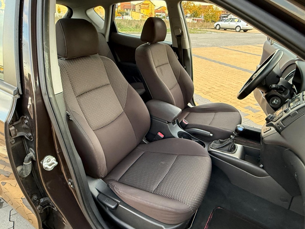 Hyundai i30 1.4 LPG, 2008g, reg do 04/26