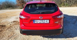 Nissan Qashqai 1.5 dCi, napravljen veliki servis, dupli set guma